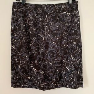 Ann Taylor LOFT pencil skirt/tulip skirt